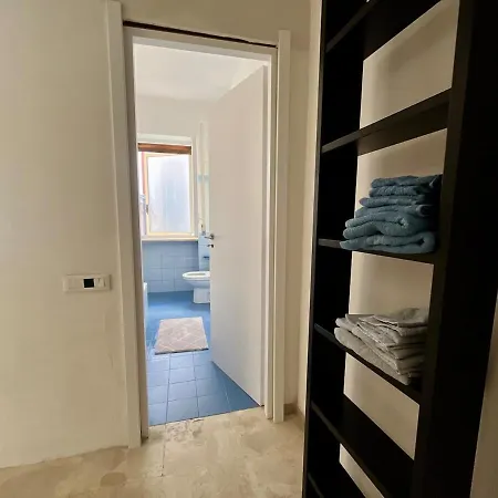 House In The Area Apartment